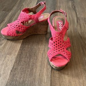Pop coral wedge sandals